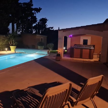 Villa Flamenca - Piscine Chauffee ชาโตเรอนาร์ ภายนอก รูปภาพ